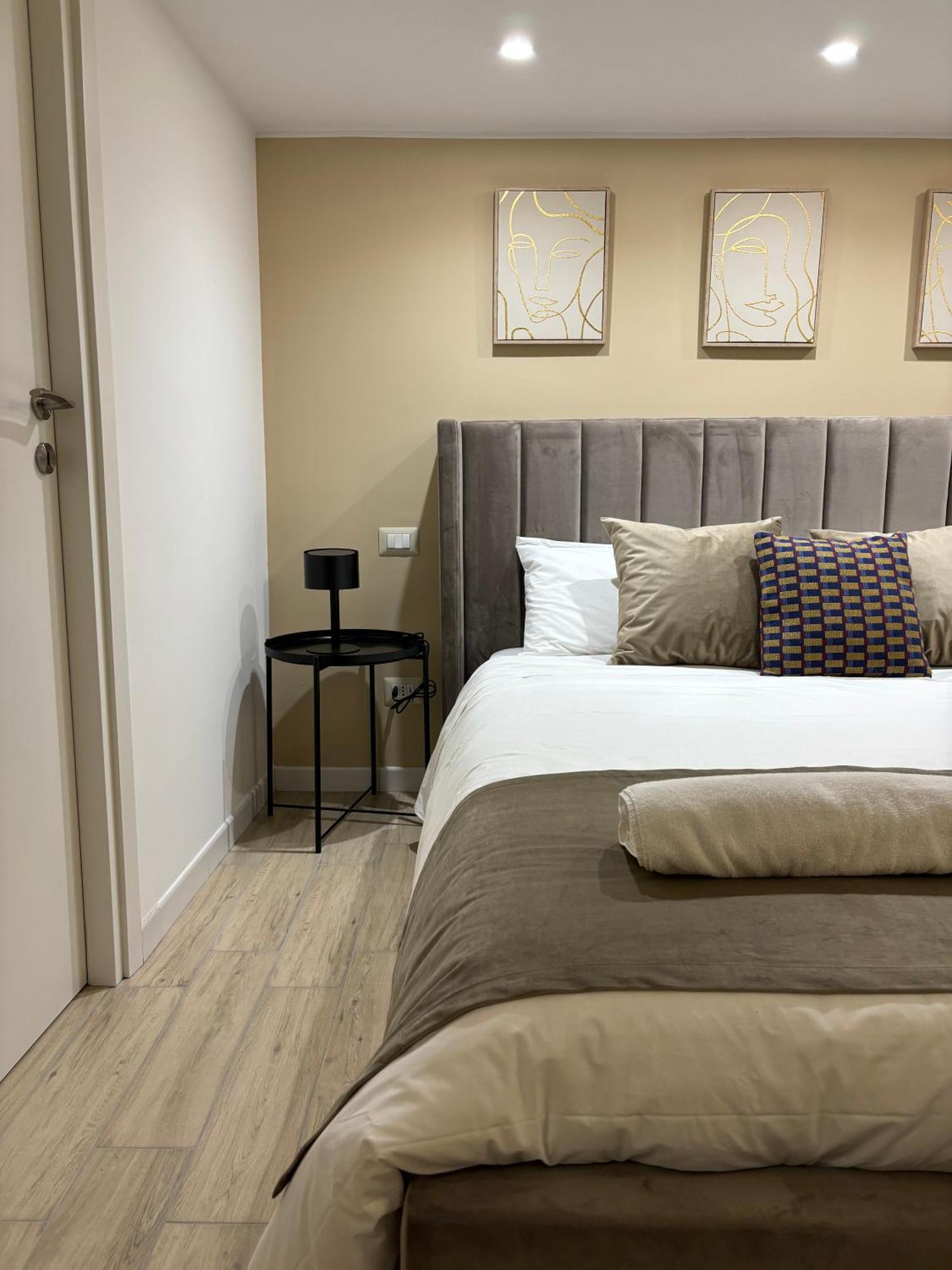 Celeste Rooms Bed And Breakfast CTA Exterior photo